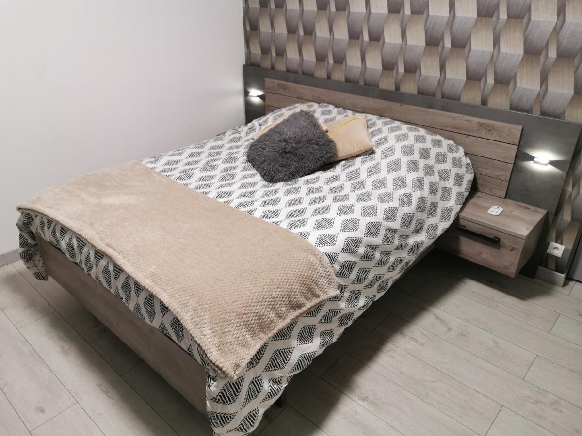 L'Aiscal Appart-Hotel 6 Personnes Calais Exteriér fotografie